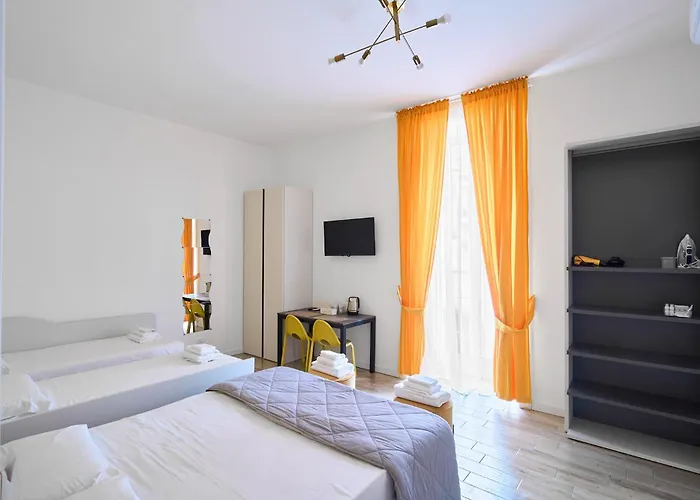 Toto E Peppino Luxury Rooms Neapel